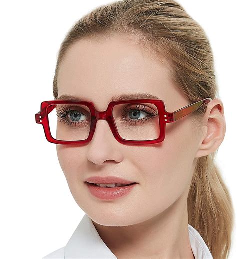 stylish women's reading glasses